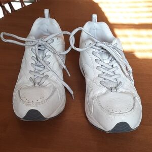 White Athletic Sneakers, Dr. Comfort 13W